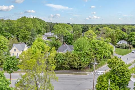 727 Hammond Street Bangor ME 04401