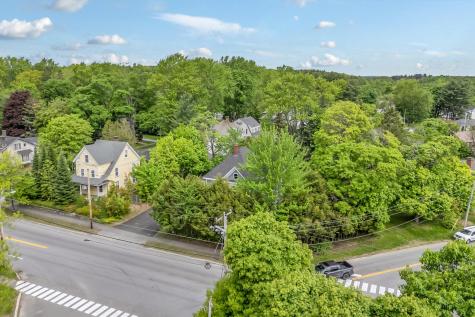 727 Hammond Street Bangor ME 04401