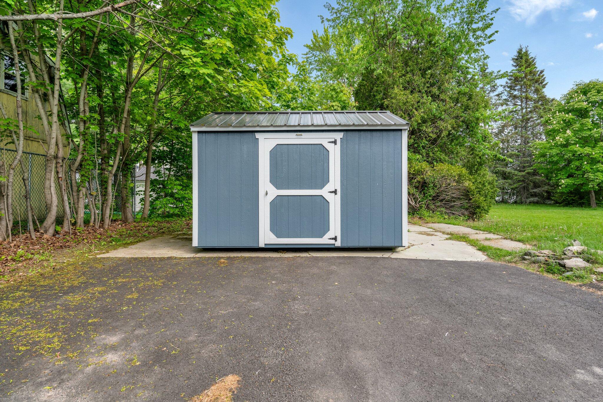 727 Hammond Street Bangor ME 04401