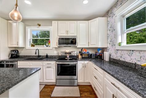 727 Hammond Street Bangor ME 04401