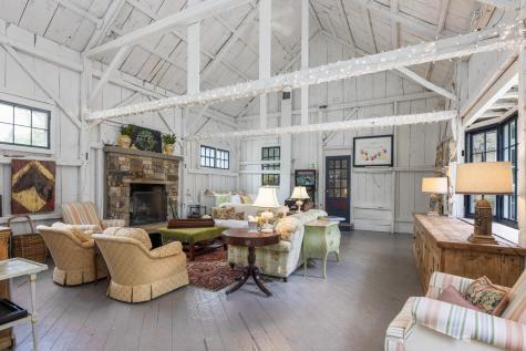 199 Middle Road Falmouth ME 04105