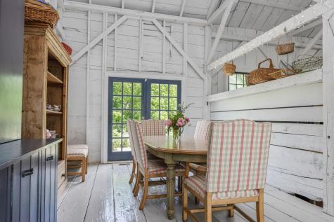 199 Middle Road Falmouth ME 04105