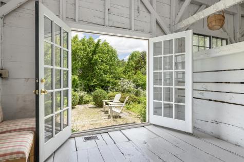 199 Middle Road Falmouth ME 04105