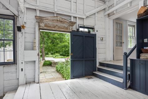 199 Middle Road Falmouth ME 04105