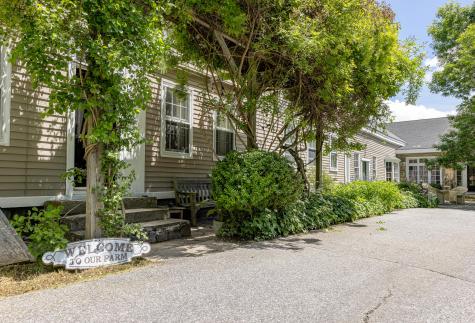 199 Middle Road Falmouth ME 04105