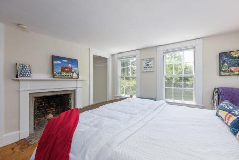 199 Middle Road Falmouth ME 04105