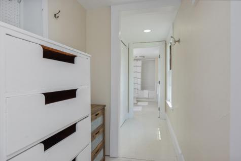 199 Middle Road Falmouth ME 04105