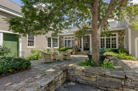199 Middle Road Falmouth ME 04105
