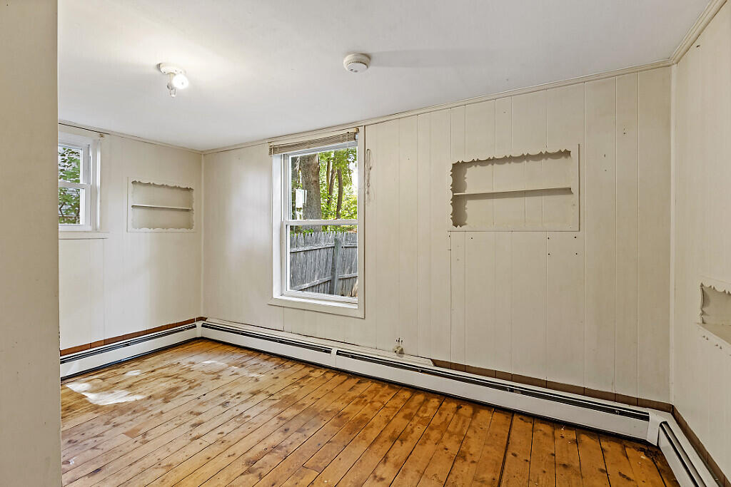 32 Murray Street Augusta ME 04330