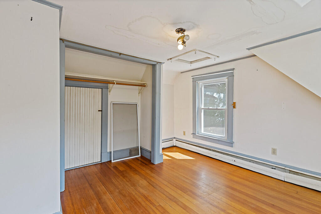 32 Murray Street Augusta ME 04330