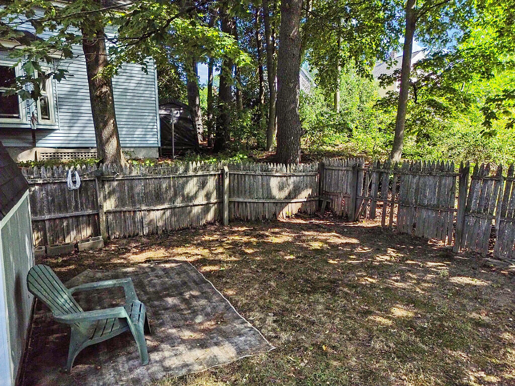 32 Murray Street Augusta ME 04330