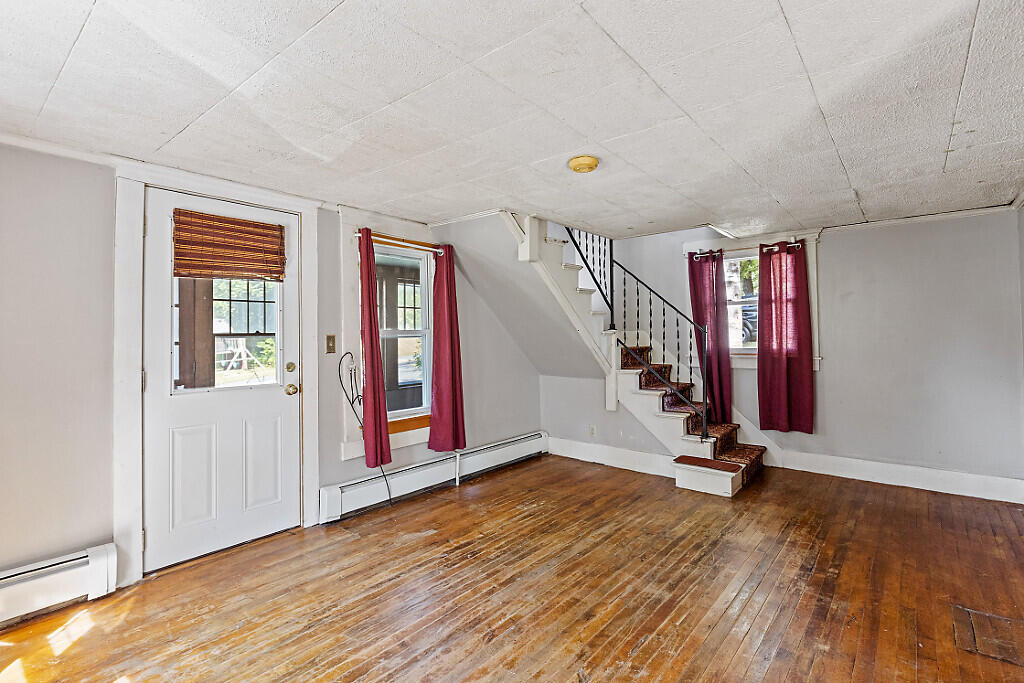 32 Murray Street Augusta ME 04330