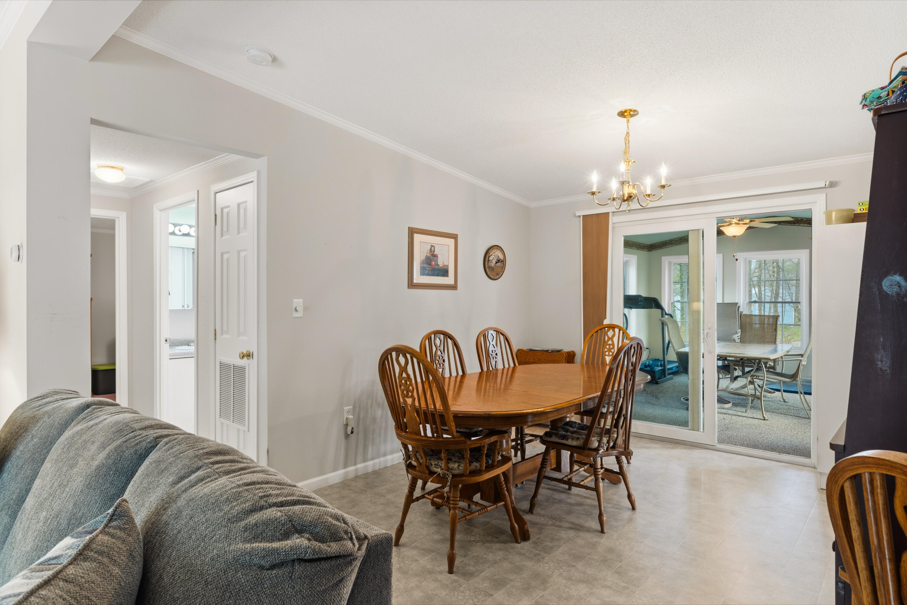 4 Arundel Avenue Lisbon ME 04250