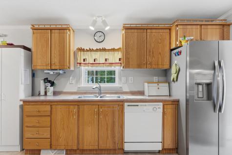 4 Arundel Avenue Lisbon ME 04250