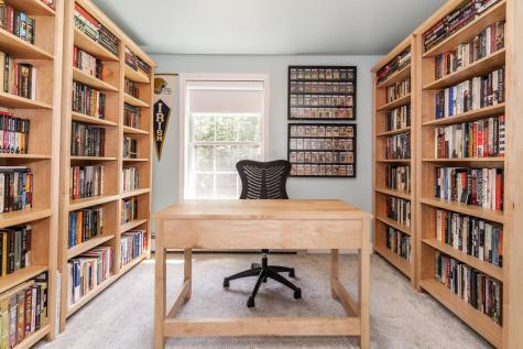 9 Zephyr Hill Windham ME 04062