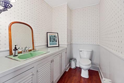 31 Winter Street Waterville ME 04901