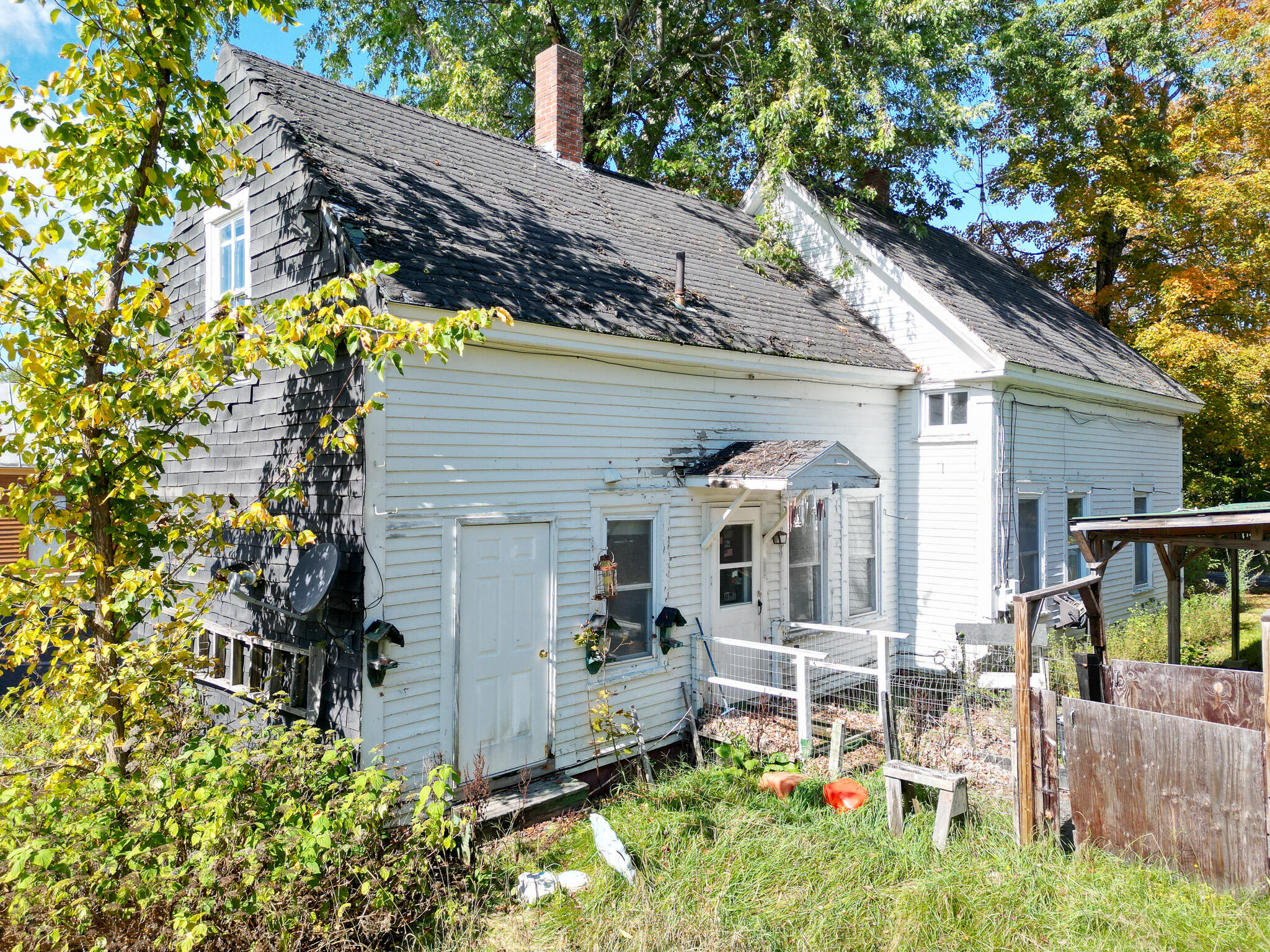 67 Pleasant Street Solon ME 04979