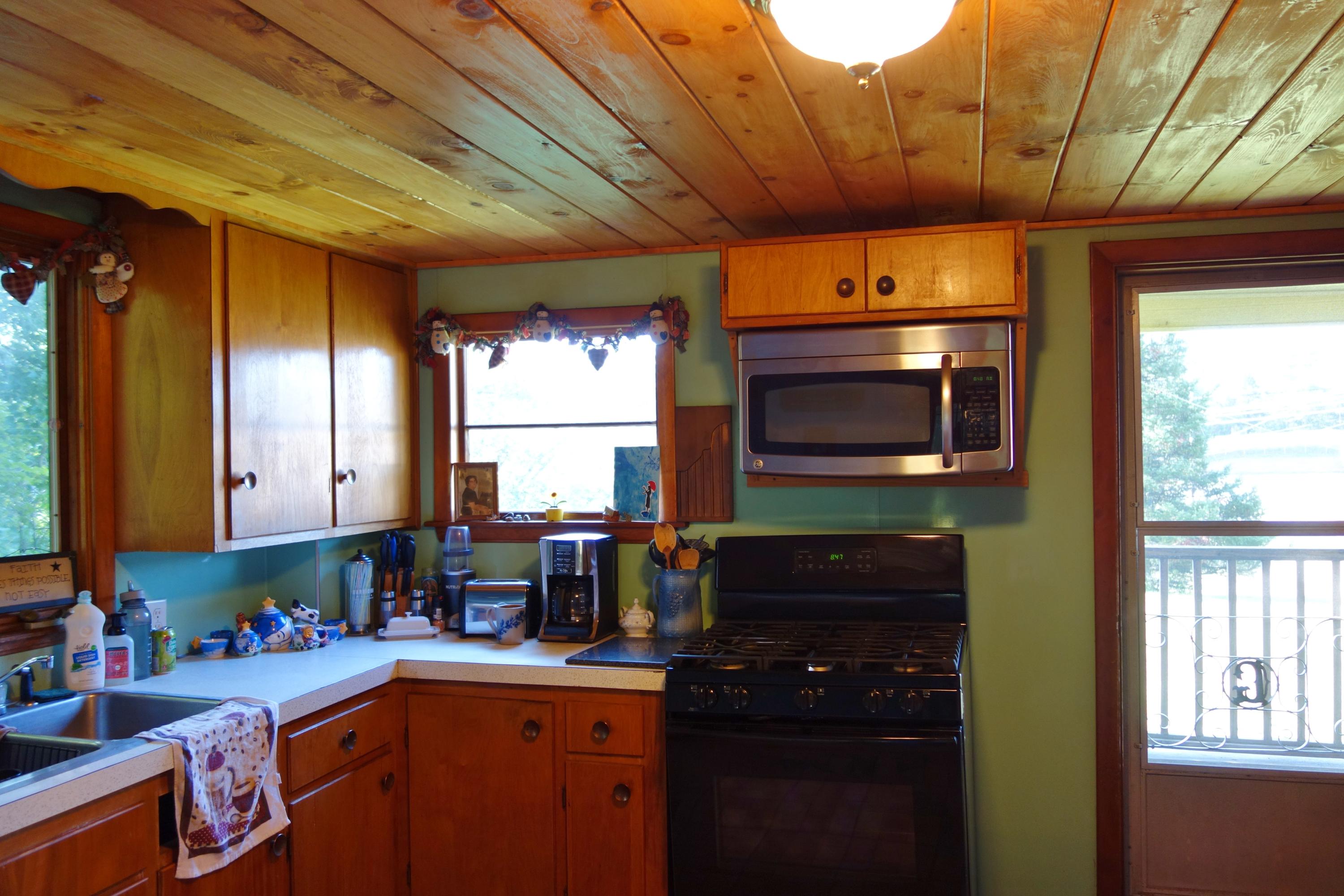 321 Highland Terrace Mexico ME 04257
