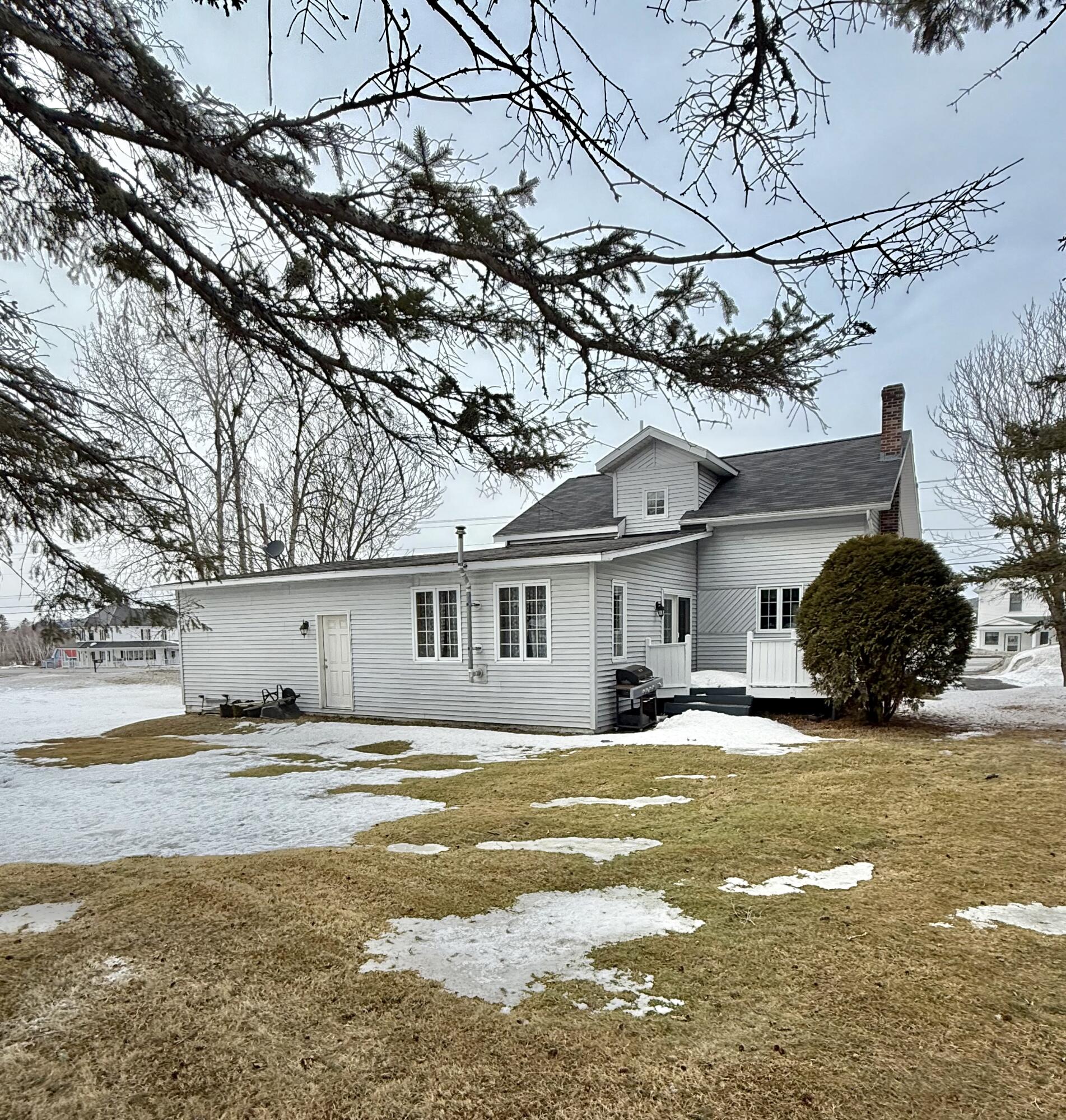 851 Main Street Madawaska ME 04756