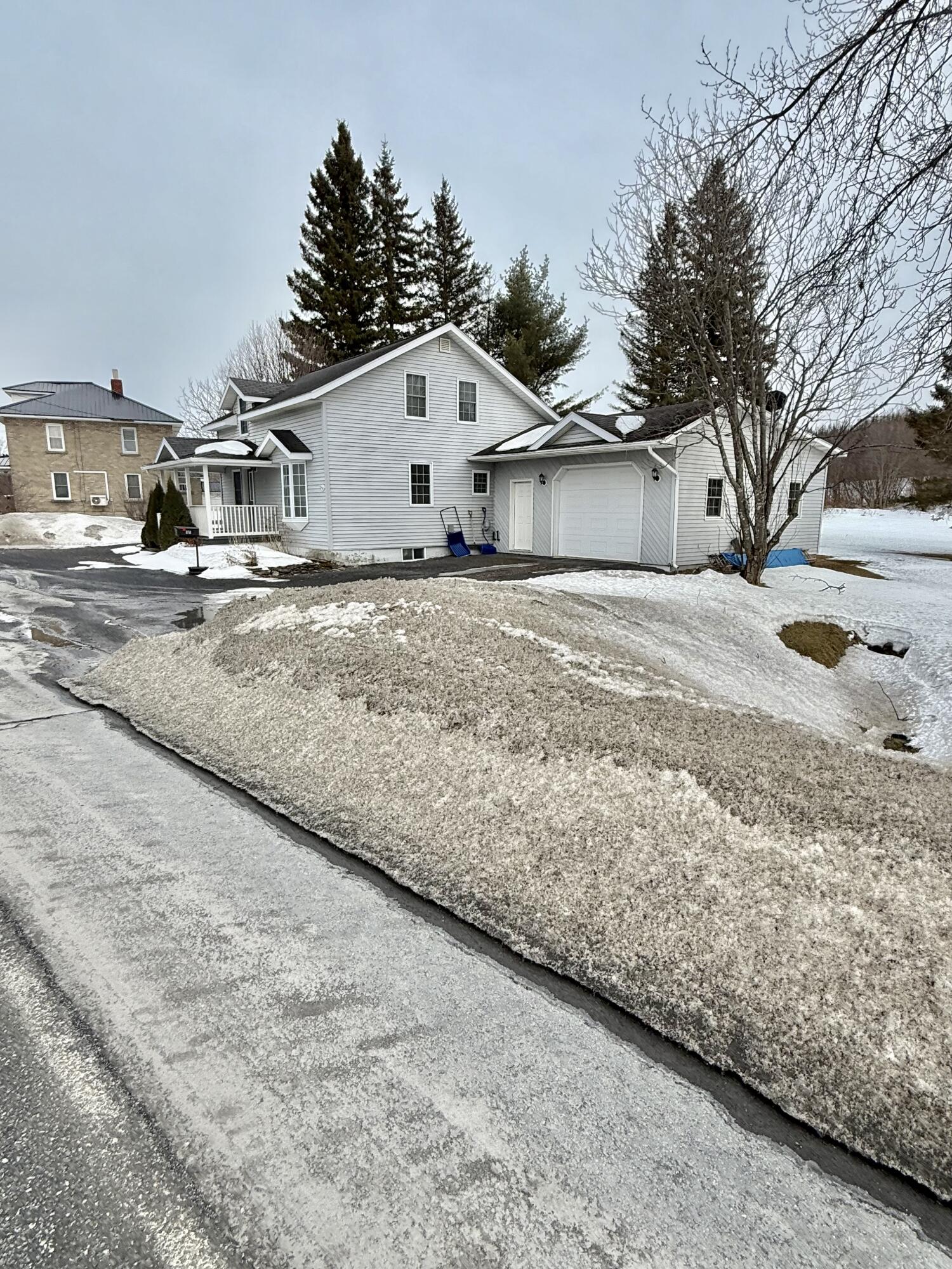 851 Main Street Madawaska ME 04756