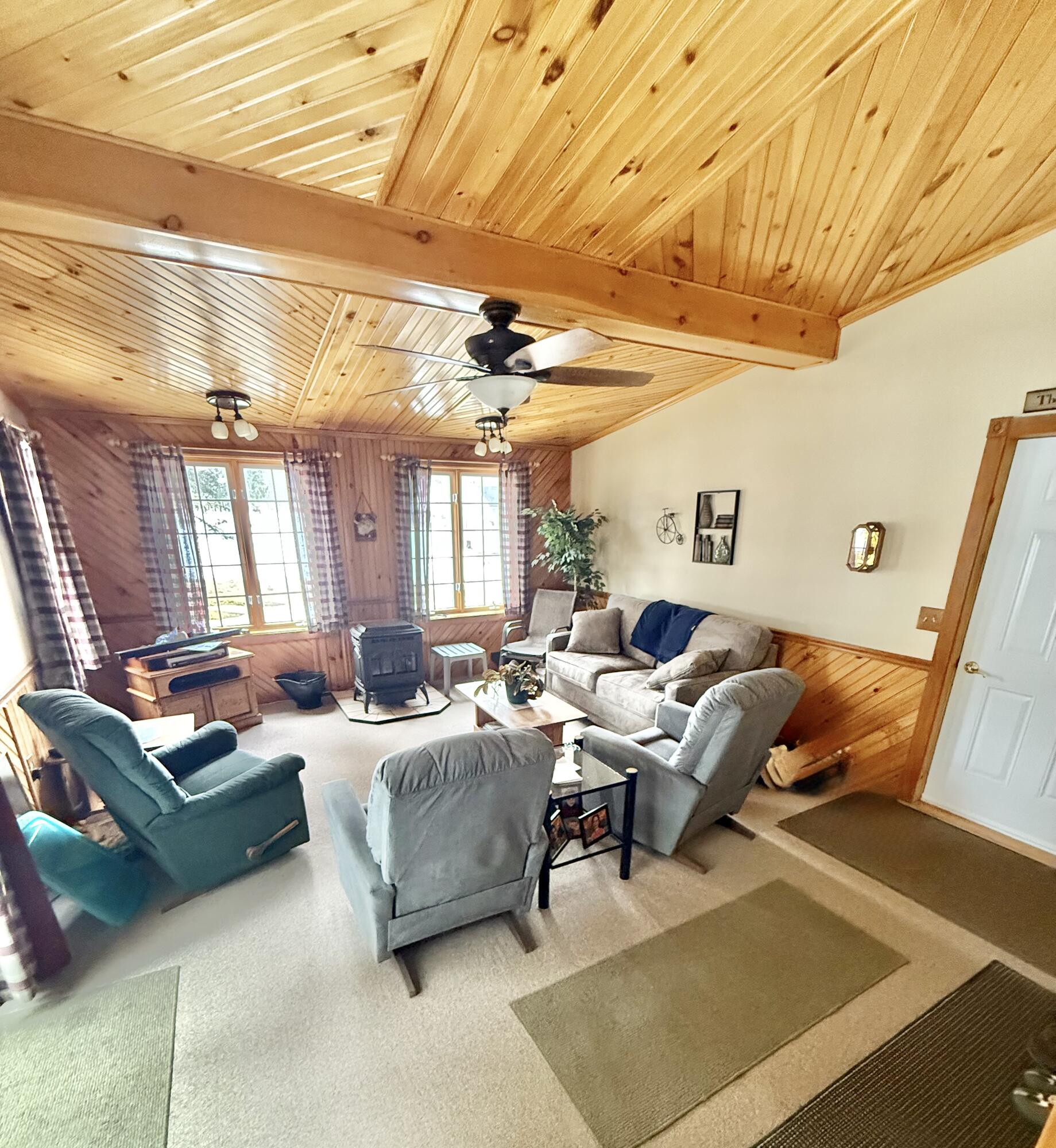 851 Main Street Madawaska ME 04756