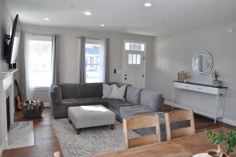 38 Trailhead Way Portland ME 04102