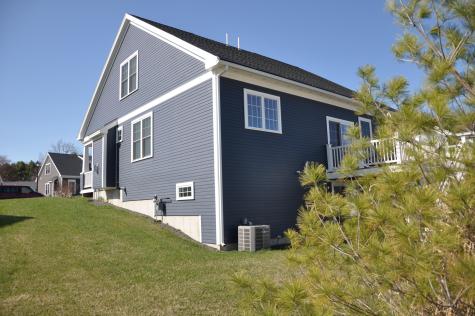 38 Trailhead Way Portland ME 04102