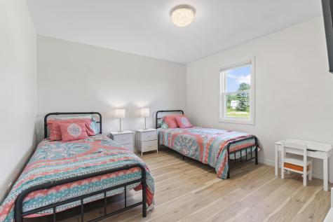 25 Royale Drive Sidney ME 04330