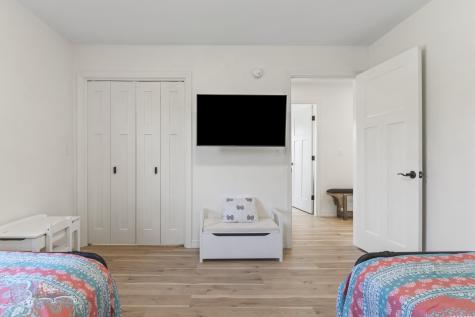 25 Royale Drive Sidney ME 04330