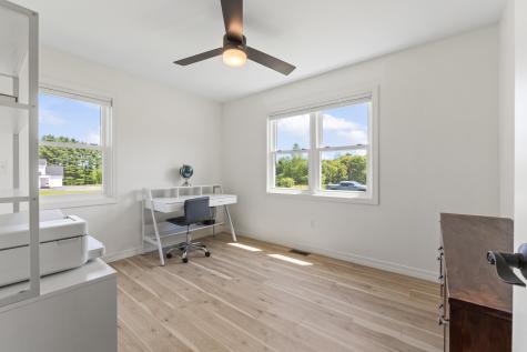 25 Royale Drive Sidney ME 04330