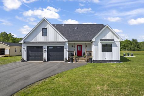 25 Royale Drive Sidney ME 04330