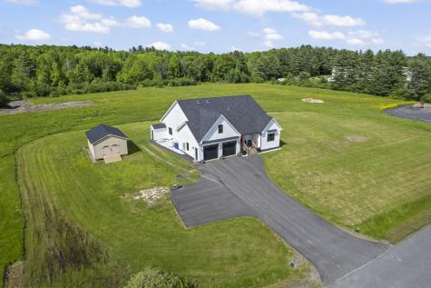 25 Royale Drive Sidney ME 04330