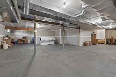 25 Royale Drive Sidney ME 04330