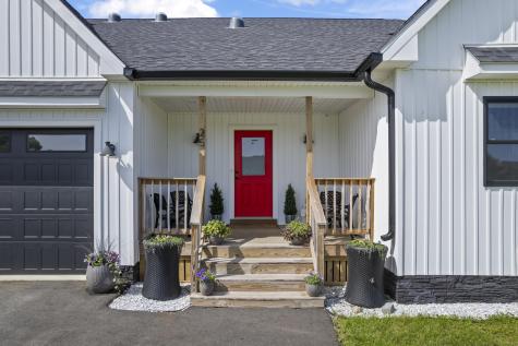 25 Royale Drive Sidney ME 04330