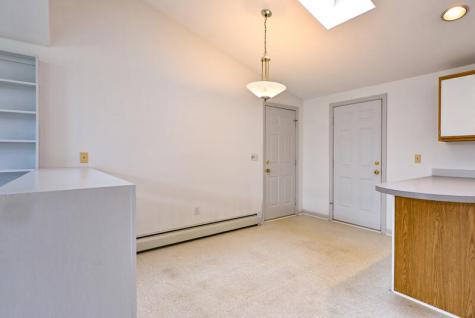 10 Jeffrey Avenue Saco ME 04072