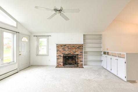 10 Jeffrey Avenue Saco ME 04072