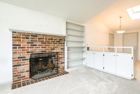 10 Jeffrey Avenue Saco ME 04072