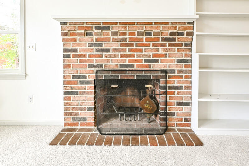 10 Jeffrey Avenue Saco ME 04072