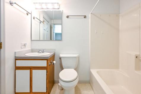 10 Jeffrey Avenue Saco ME 04072