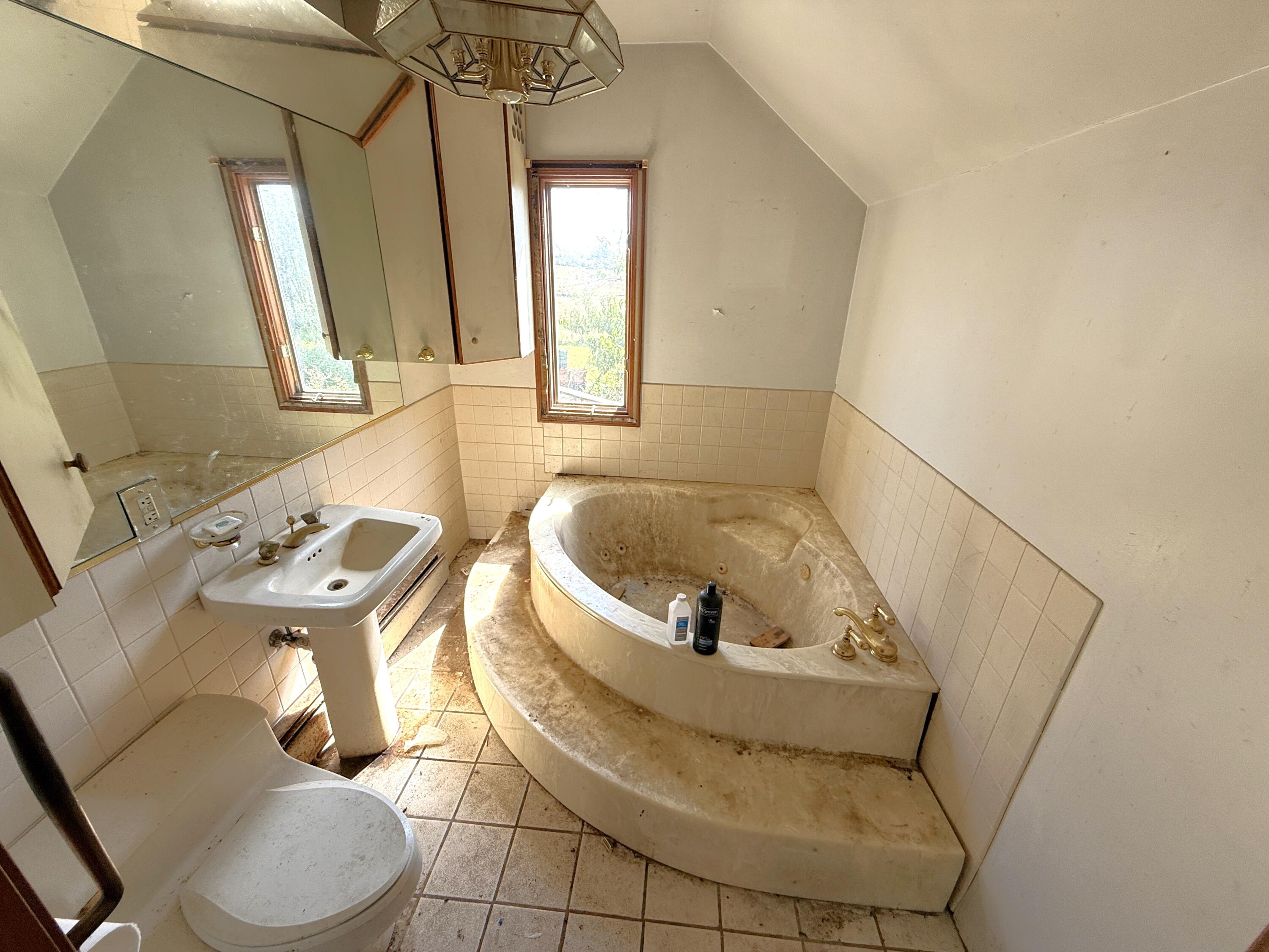 140 Ingraham Road China ME 04358