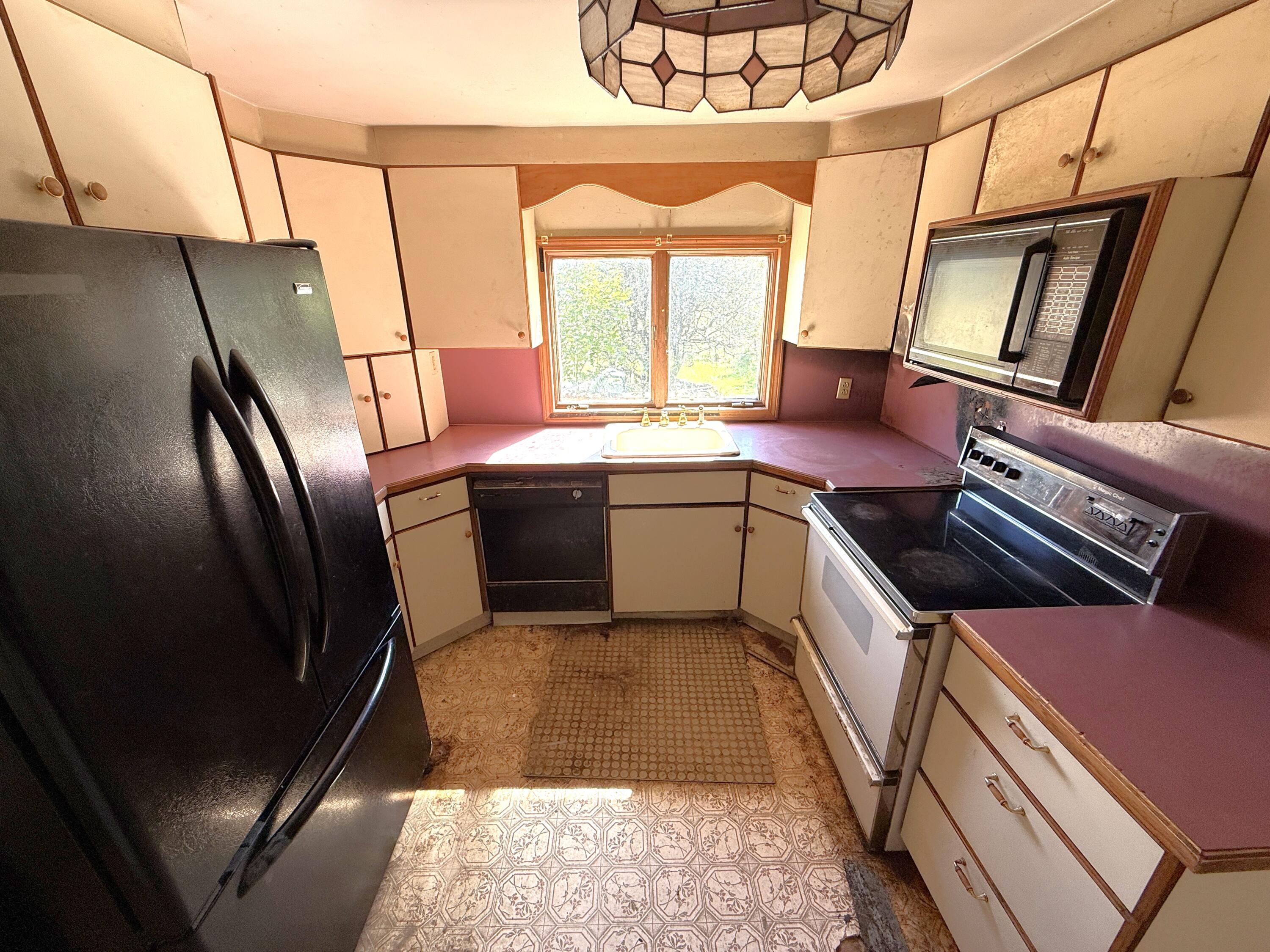 140 Ingraham Road China ME 04358