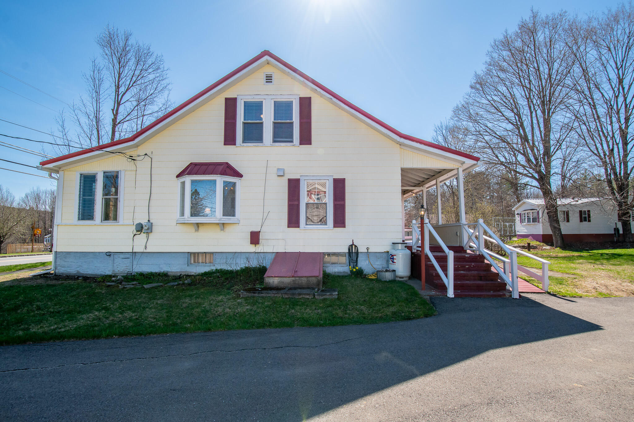 947 W Main Street Dover-foxcroft ME 04426