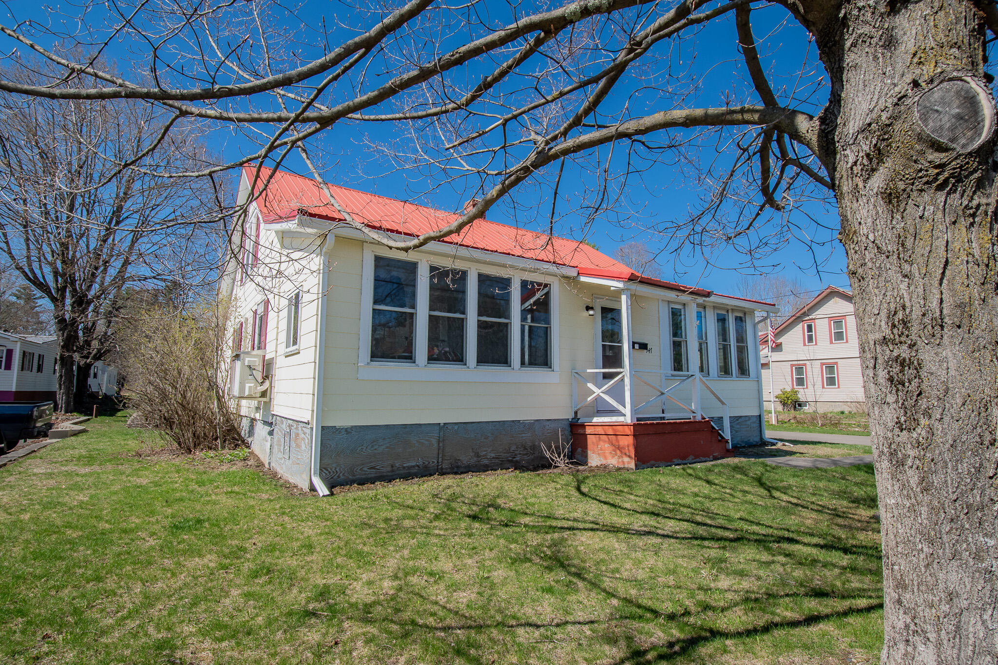 947 W Main Street Dover-foxcroft ME 04426
