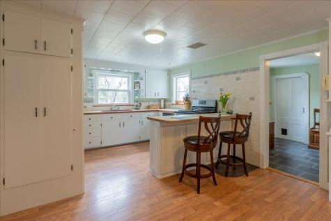 90 Pearl Street Camden ME 04843