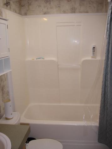 15 Ofarrell Street Topsham ME 04086