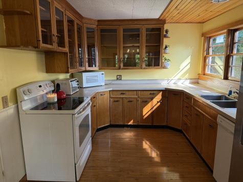 26 Pleasant Street Millinocket ME 04462