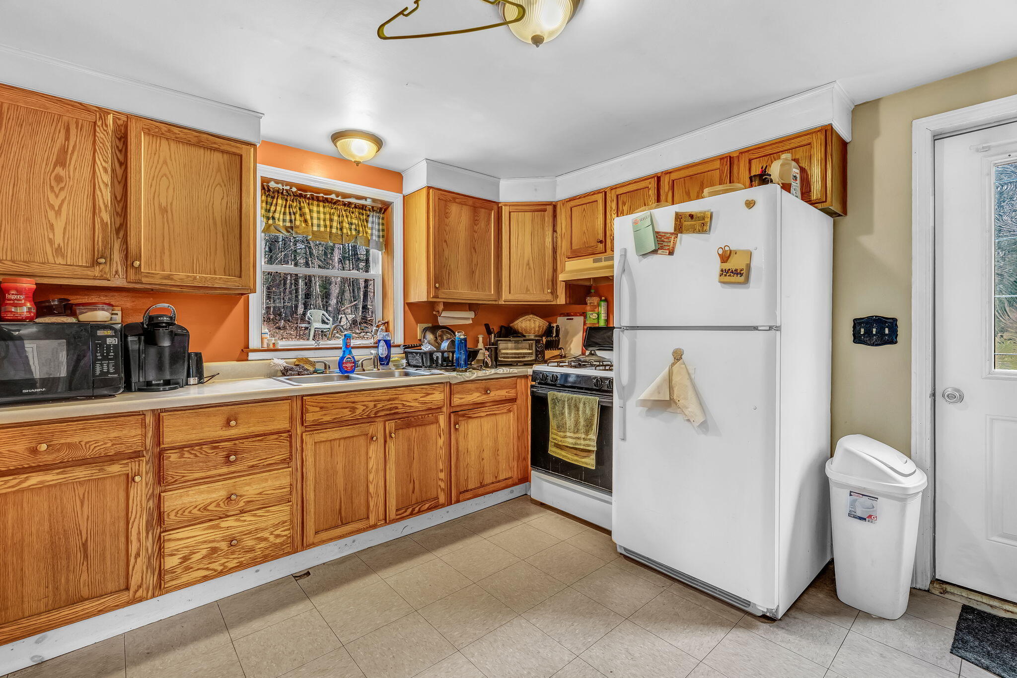 1717 Canaan Road Hartland ME 04943