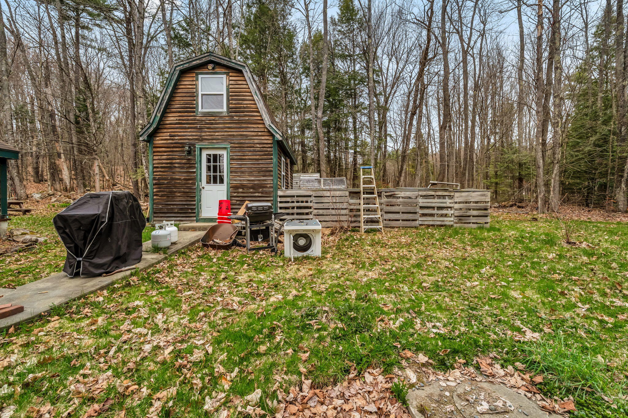 1717 Canaan Road Hartland ME 04943
