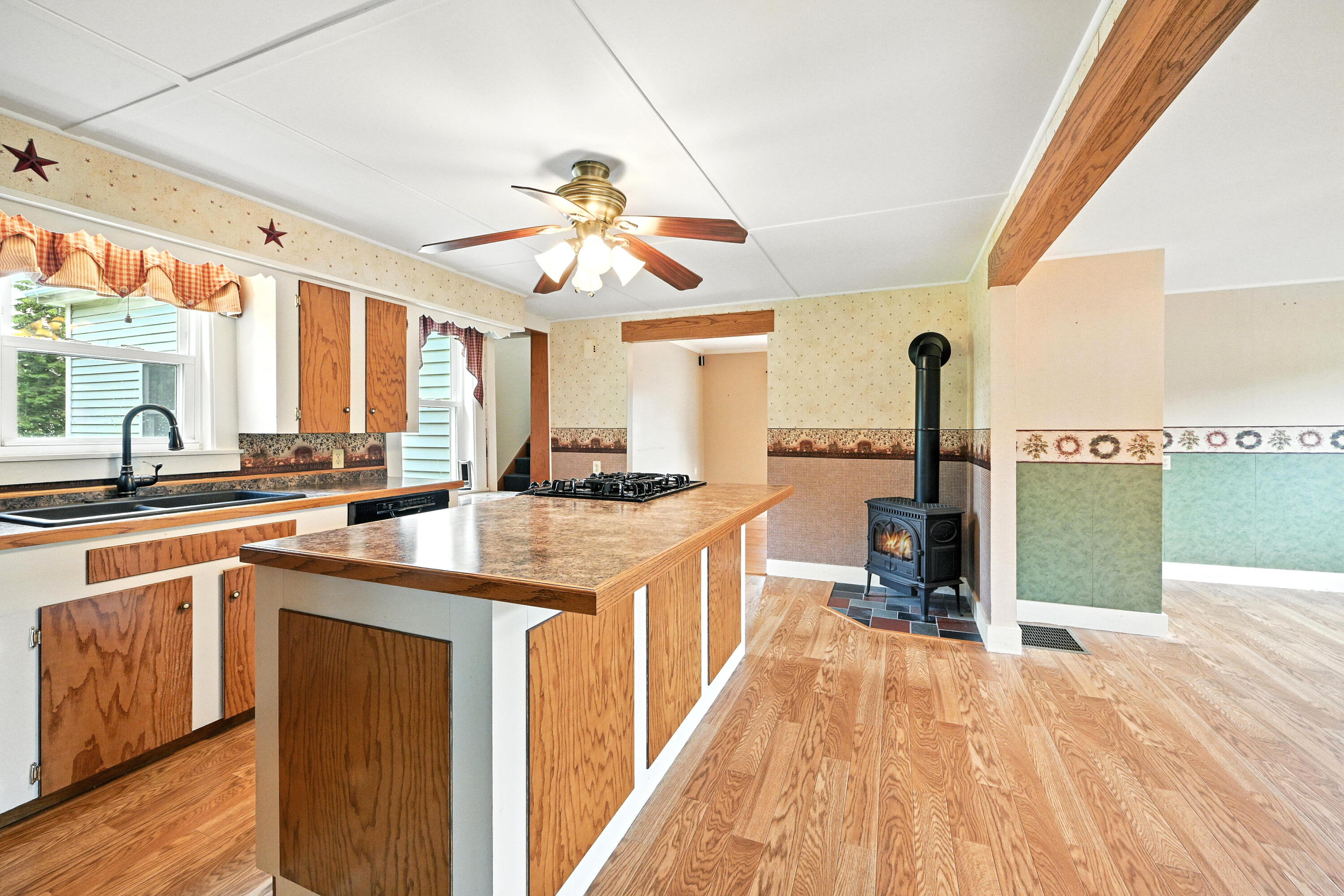 23 West Street Benton ME 04901