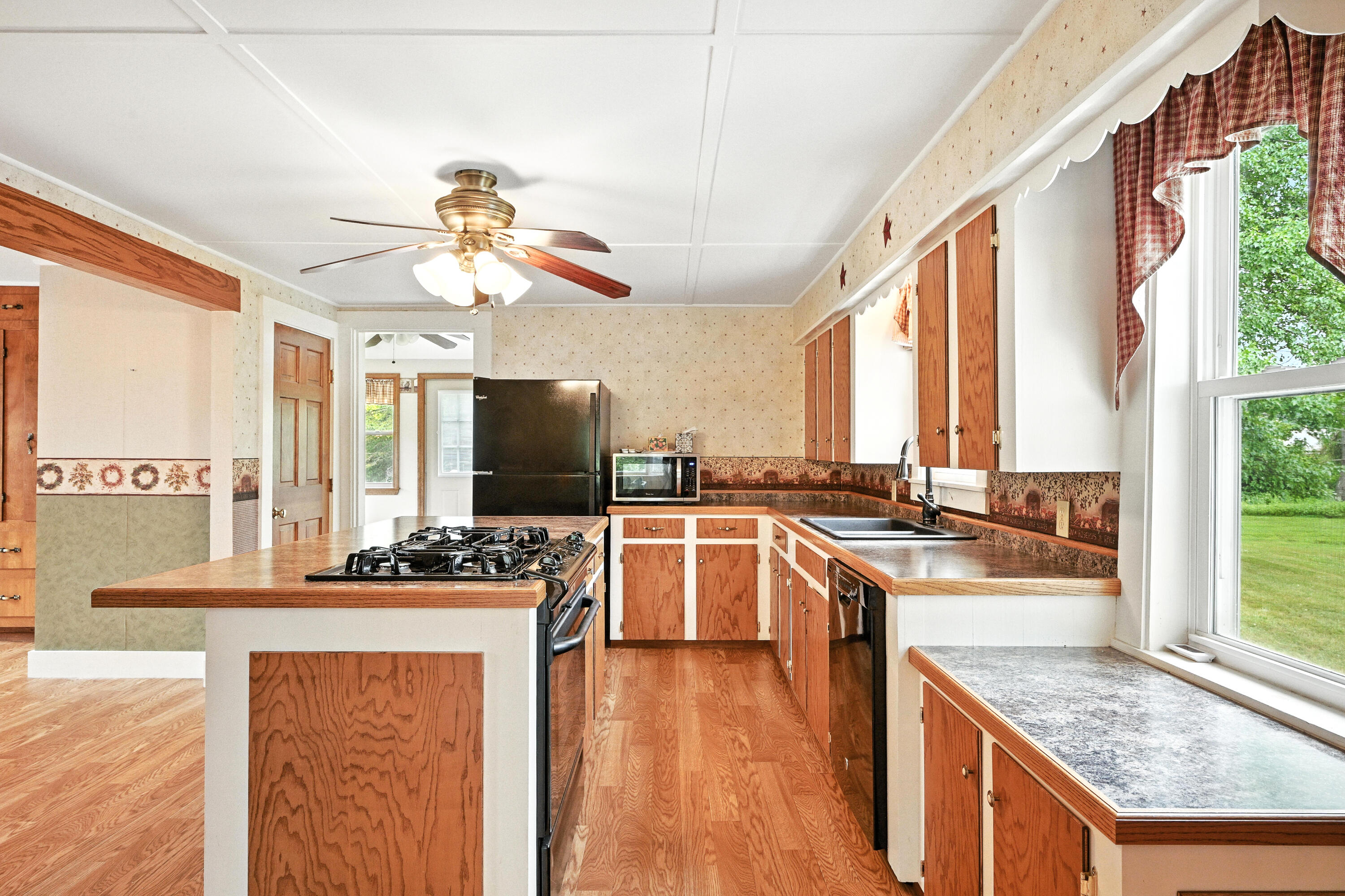 23 West Street Benton ME 04901